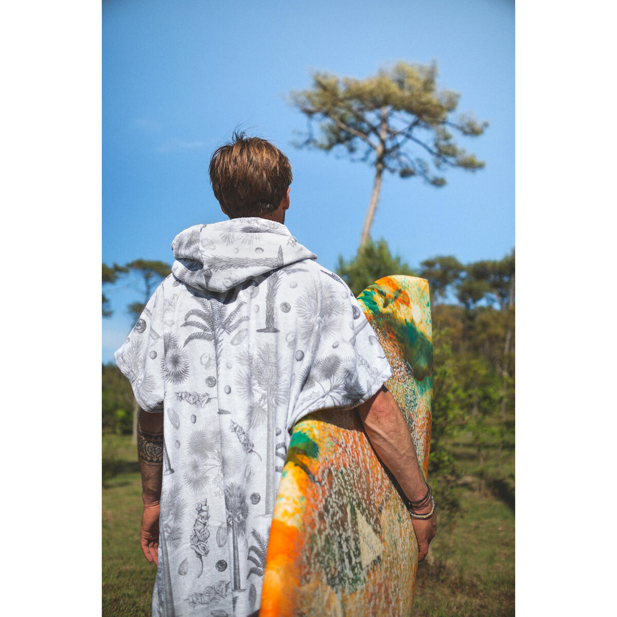 PONCHO AFTER BOTANICAL LIGHT GREY